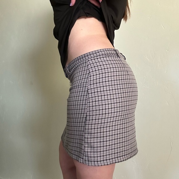 Goth Plaid Mini Skirt in lavender, Gray, Black and front silver zipper - Picture 4 of 11
